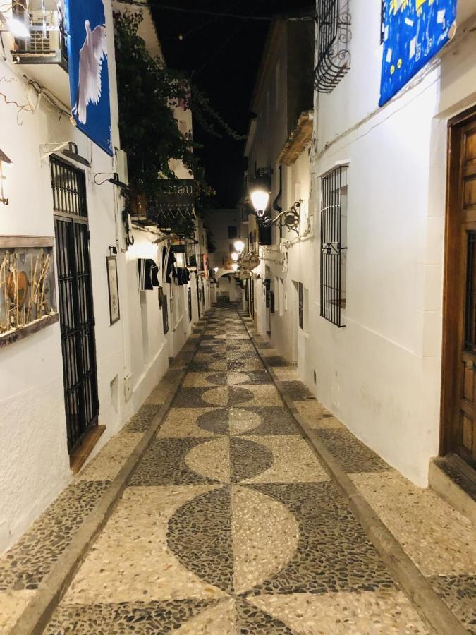 Hostal Fornet Алтеа Екстериор снимка