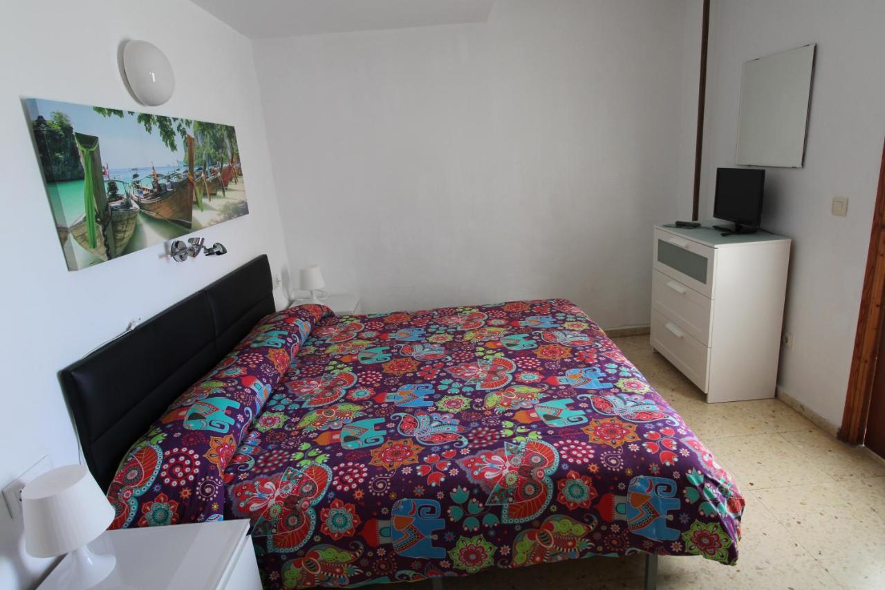 Hostal Fornet Алтеа Екстериор снимка