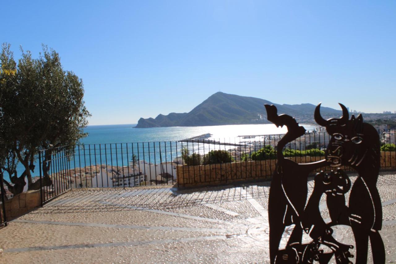 Hostal Fornet Алтеа Екстериор снимка