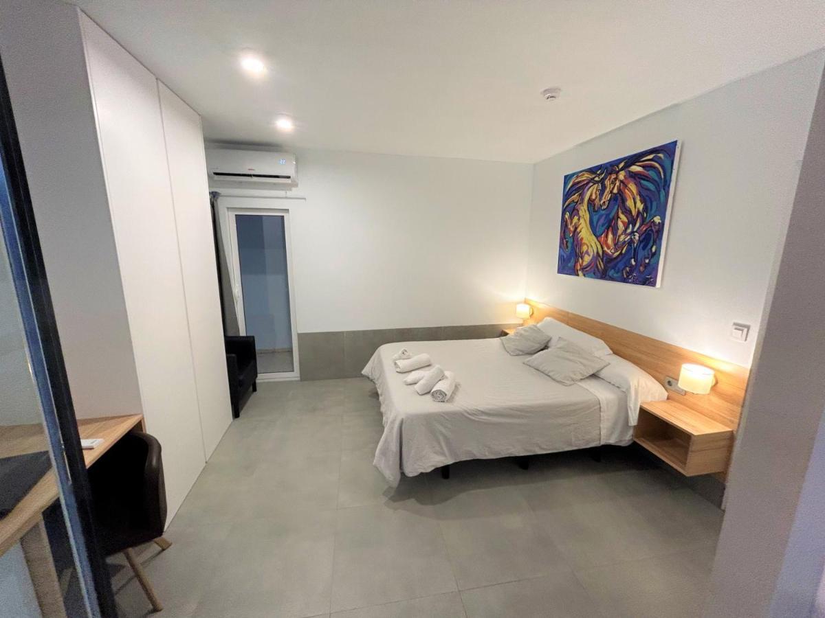 Hostal Fornet Алтеа Екстериор снимка