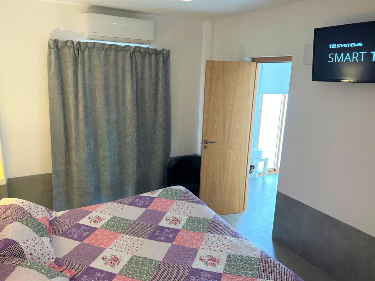 Hostal Fornet Алтеа Екстериор снимка