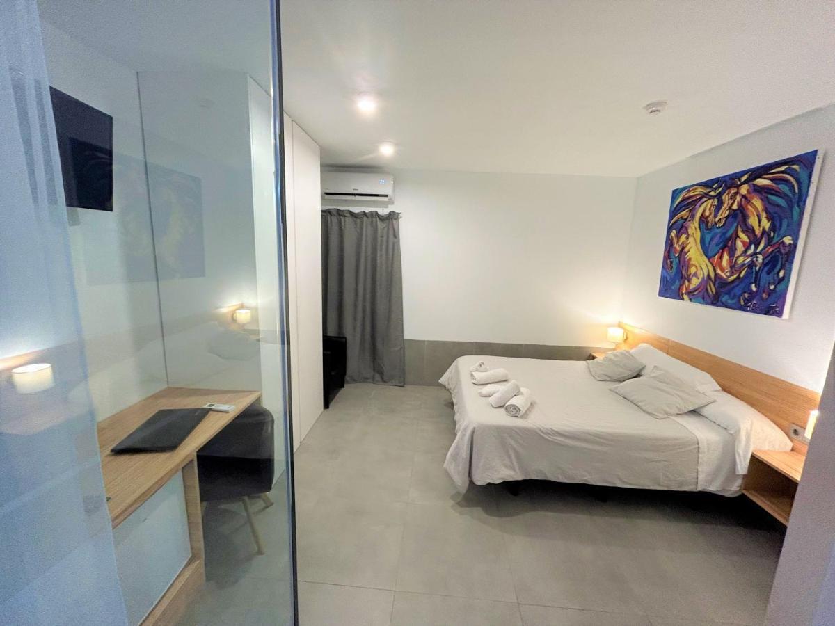 Hostal Fornet Алтеа Екстериор снимка