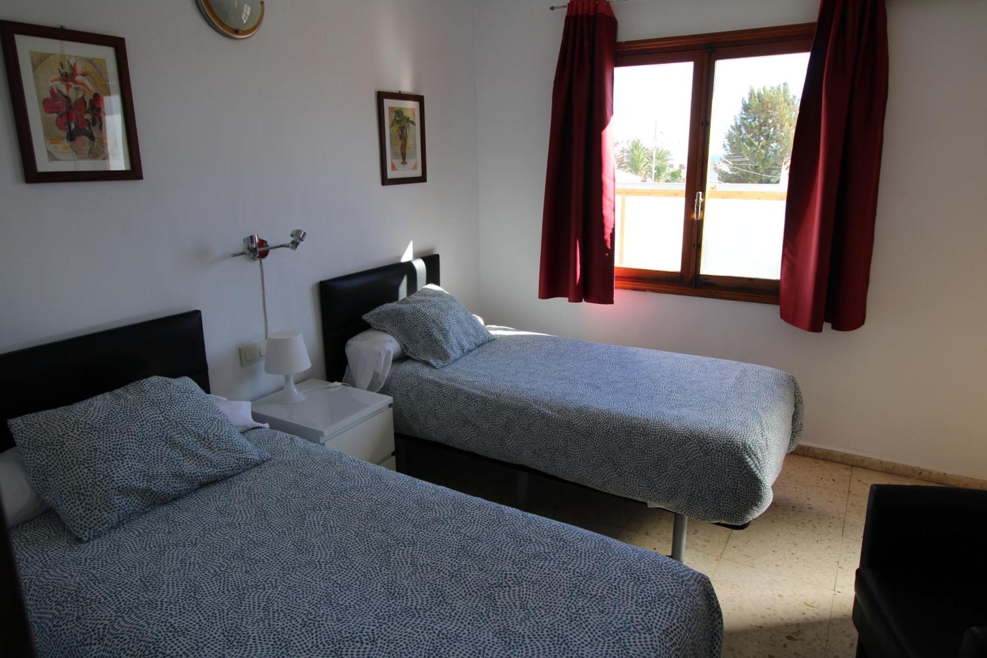Hostal Fornet Алтеа Стая снимка